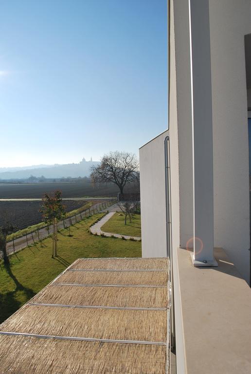Ortopi Country Canapa House Porto Recanati Quarto foto
