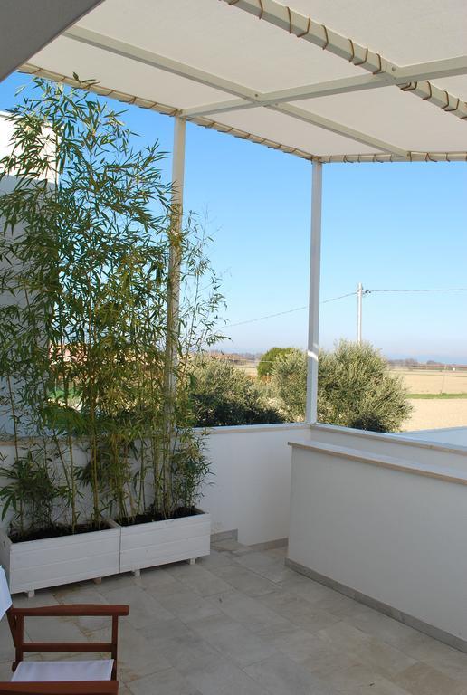 Ortopi Country Canapa House Porto Recanati Quarto foto